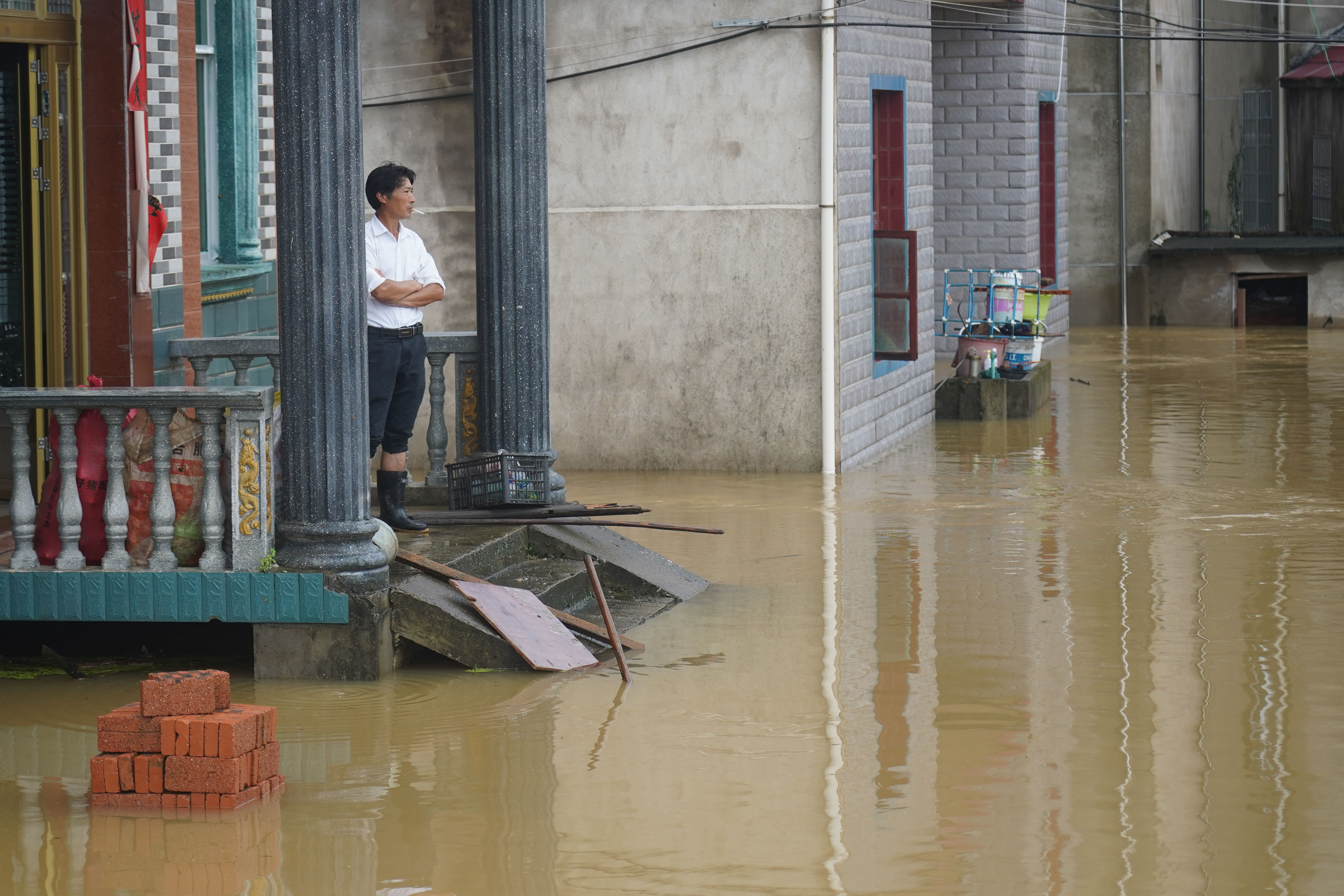江西省、大雨・洪水で被災者200万人超 写真9枚 国際ニュース：AFPBB News