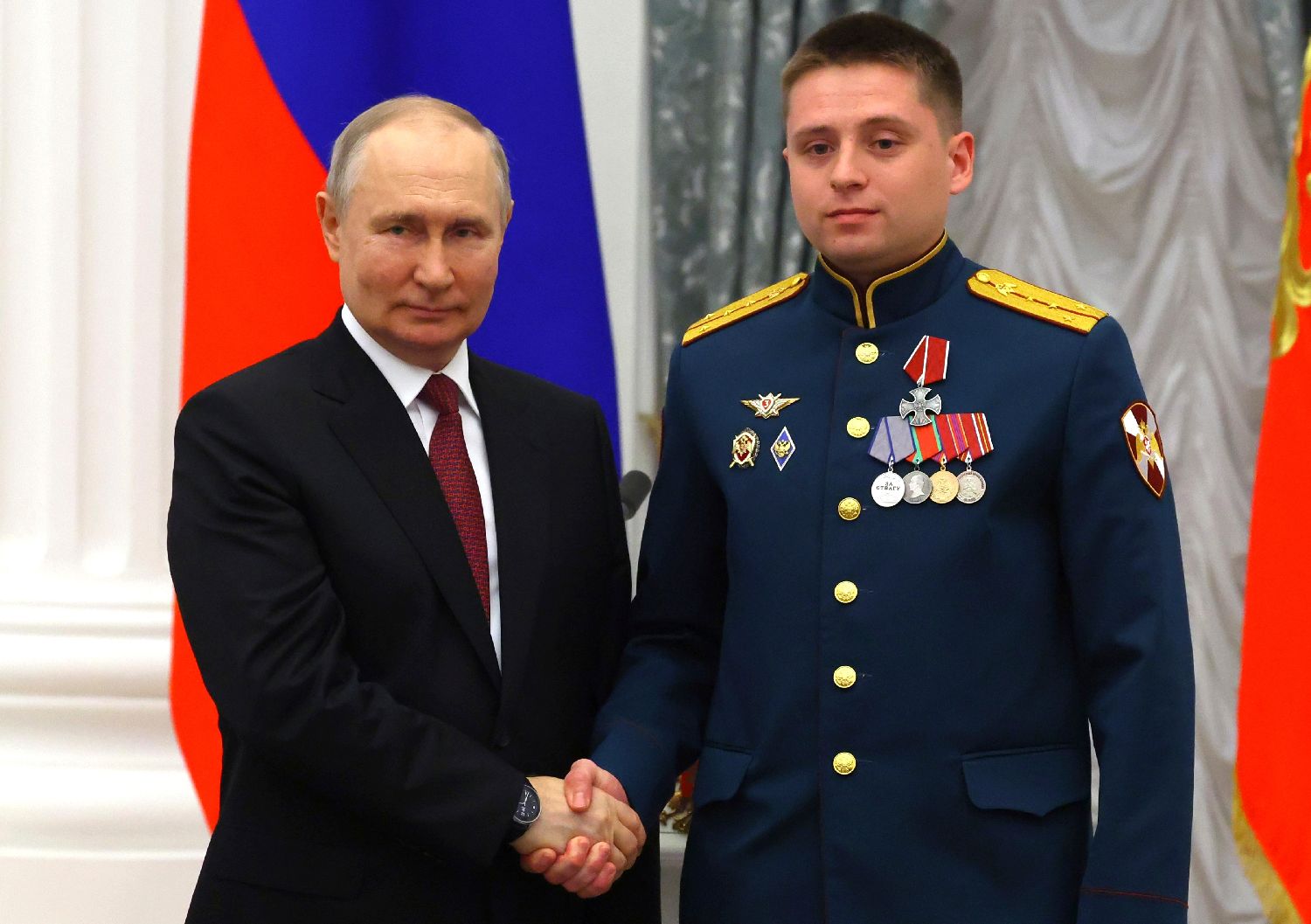 俄主流媒体广泛报道普京总统授予总台台长“友谊勋章” - 国际在线移动版