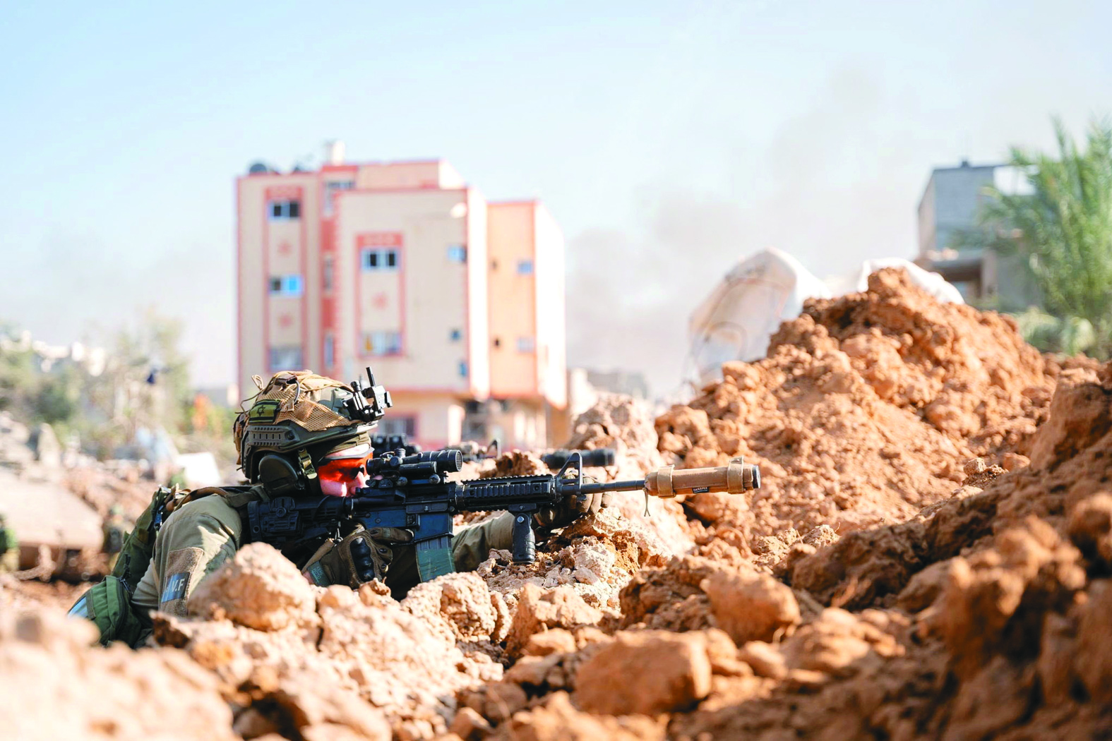 以色列在拉法救出兩名人質 多國關注以軍擬向拉法展開地面行動 - RTHK